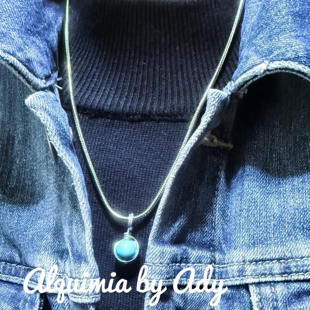 Alquimia Blue Pendant Necklace